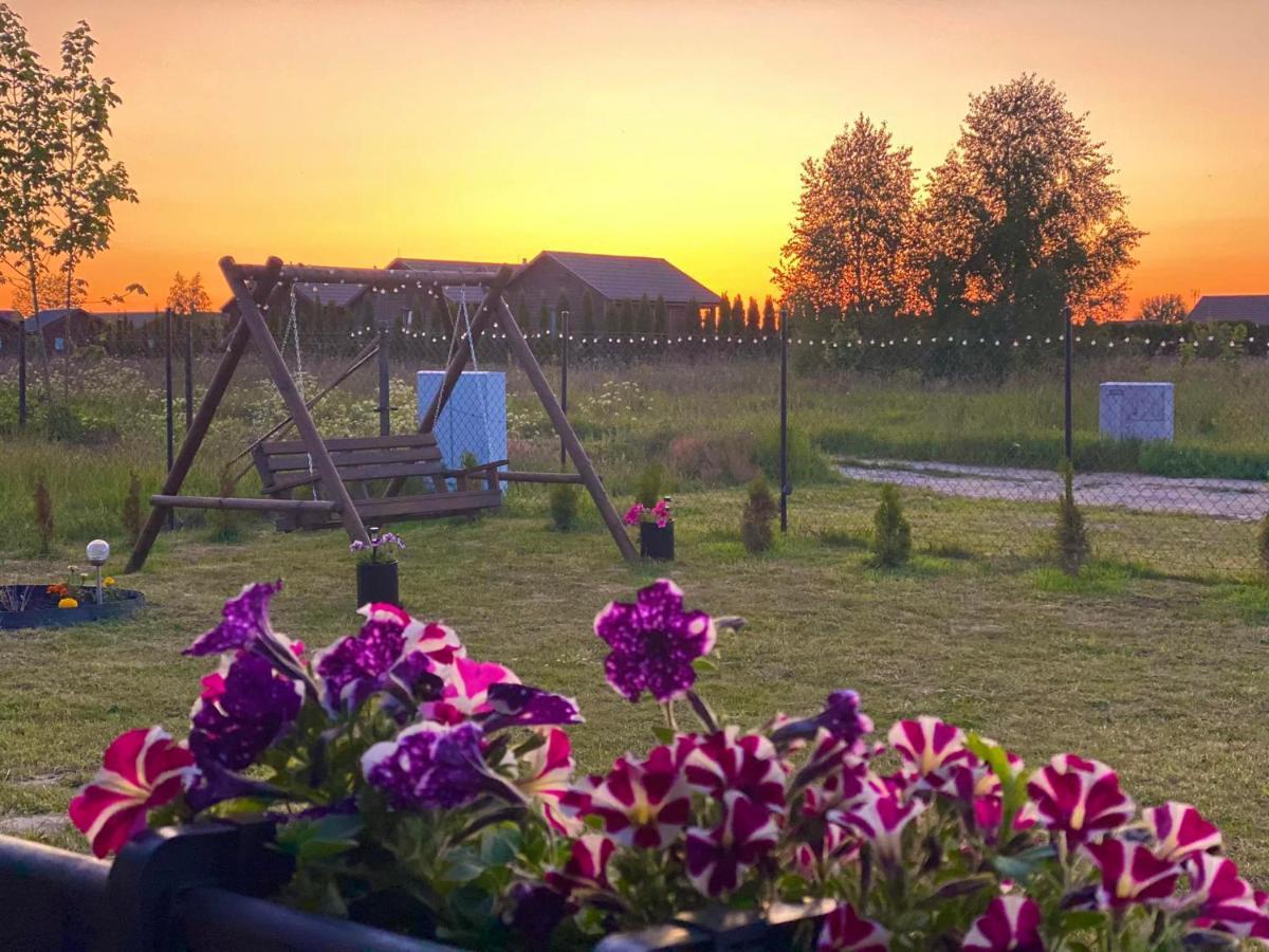 Domki Wczasowe Nidia Jezierzany Bagian luar foto